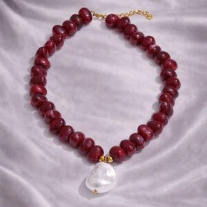 Chic Ruby Red Stone Necklace with Baroque Pearl